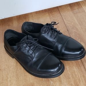 Thom McAn mens shoes size 9 black